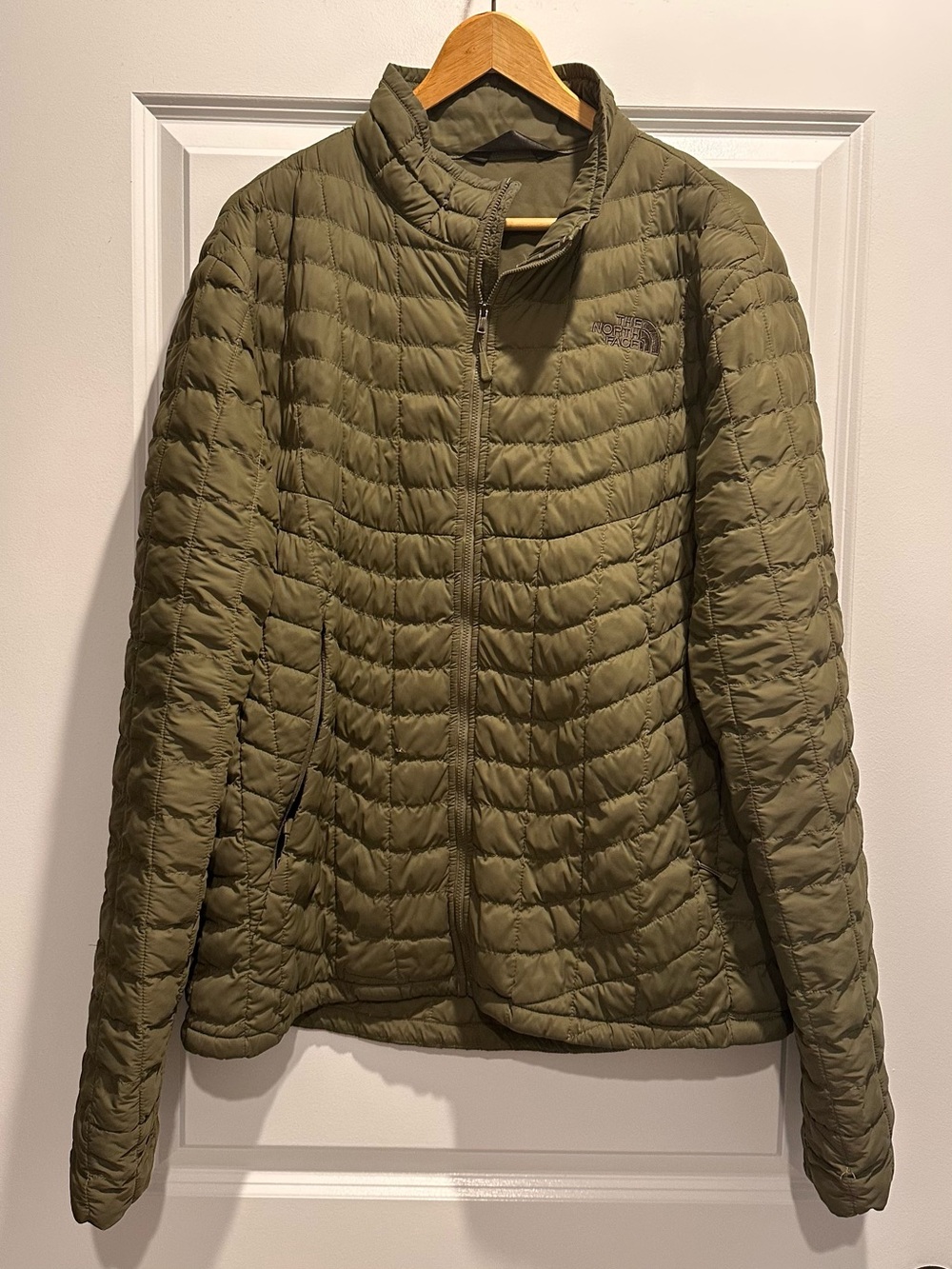 The North Face Men’s Olive Quilted Packable Puffer Jacket